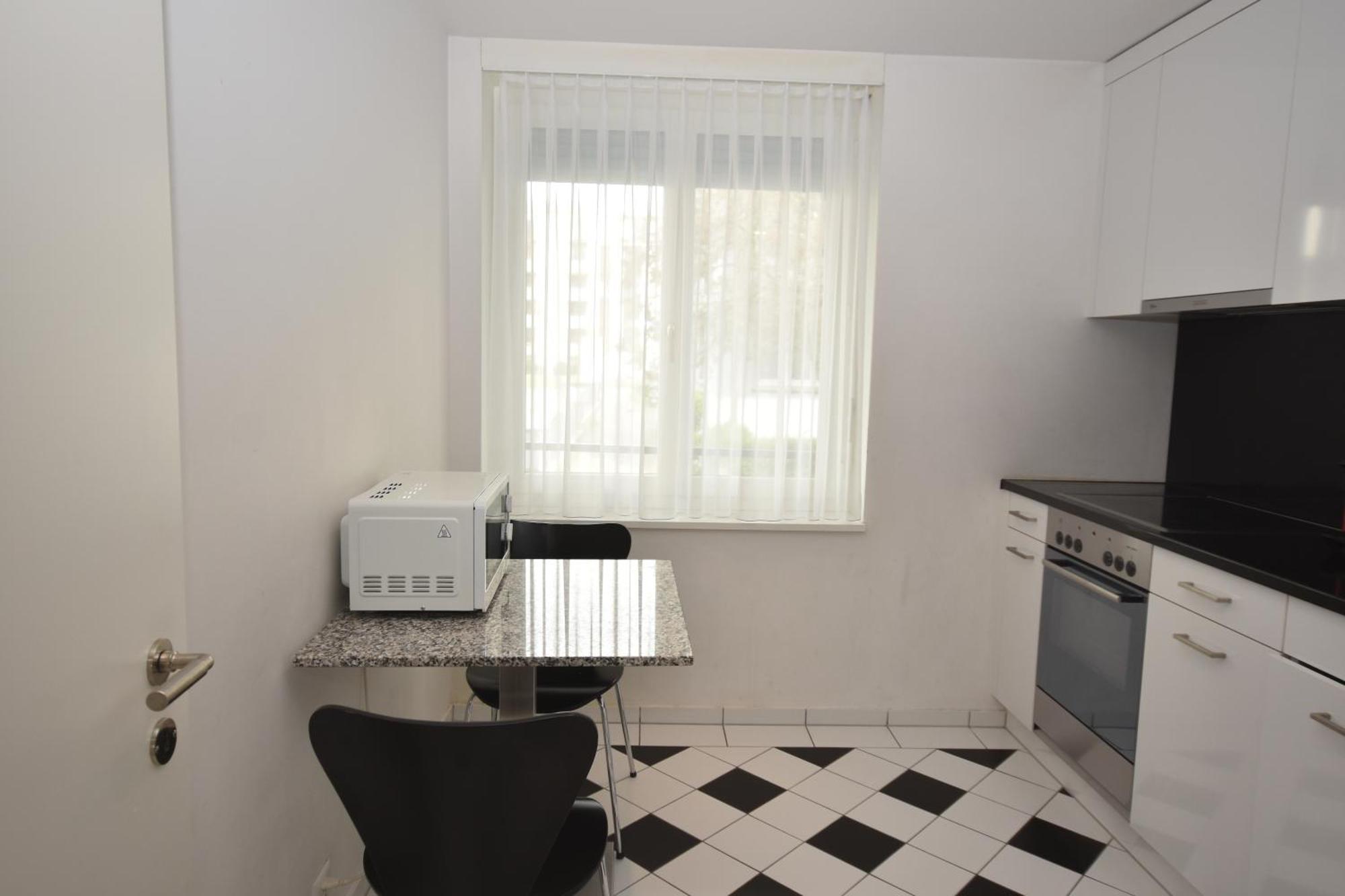 Stylish 2Br Near Lake - Flower 3 Zürich Exteriör bild